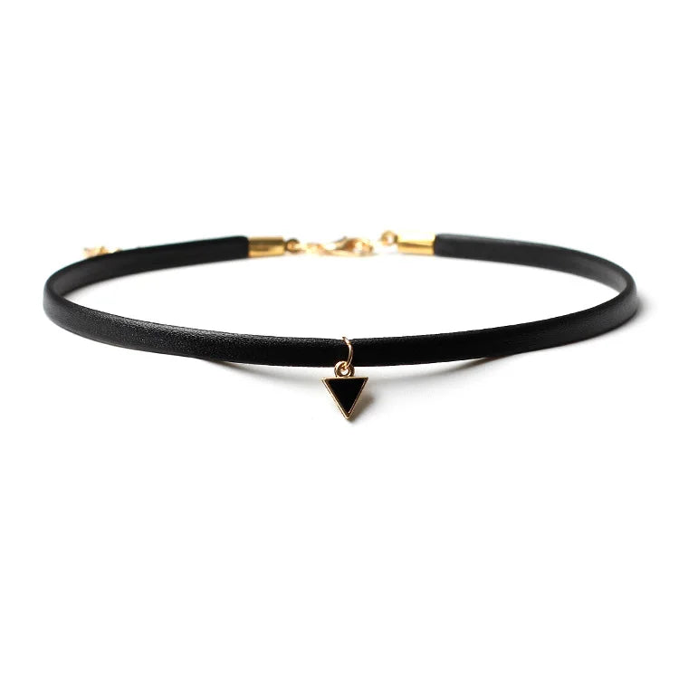 Personality Design Punk Style Black Lace Choker Necklace for Women Charm Geometric Square Pendant Goth Jewelry Accessory Gift