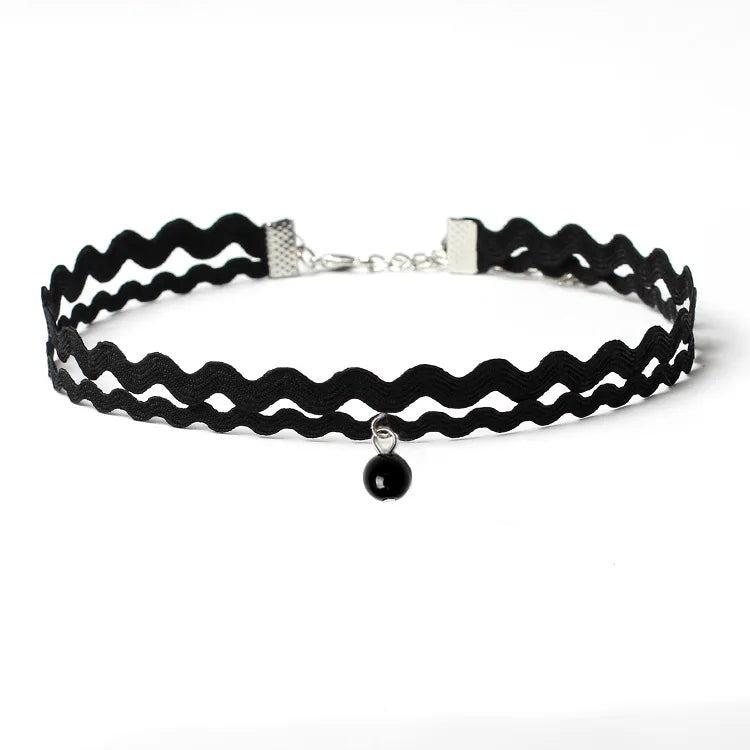 Personality Design Punk Style Black Lace Choker Necklace for Women Charm Geometric Square Pendant Goth Jewelry Accessory Gift