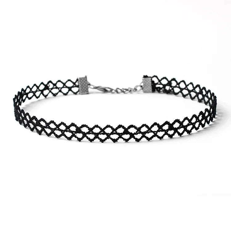 Personality Design Punk Style Black Lace Choker Necklace for Women Charm Geometric Square Pendant Goth Jewelry Accessory Gift