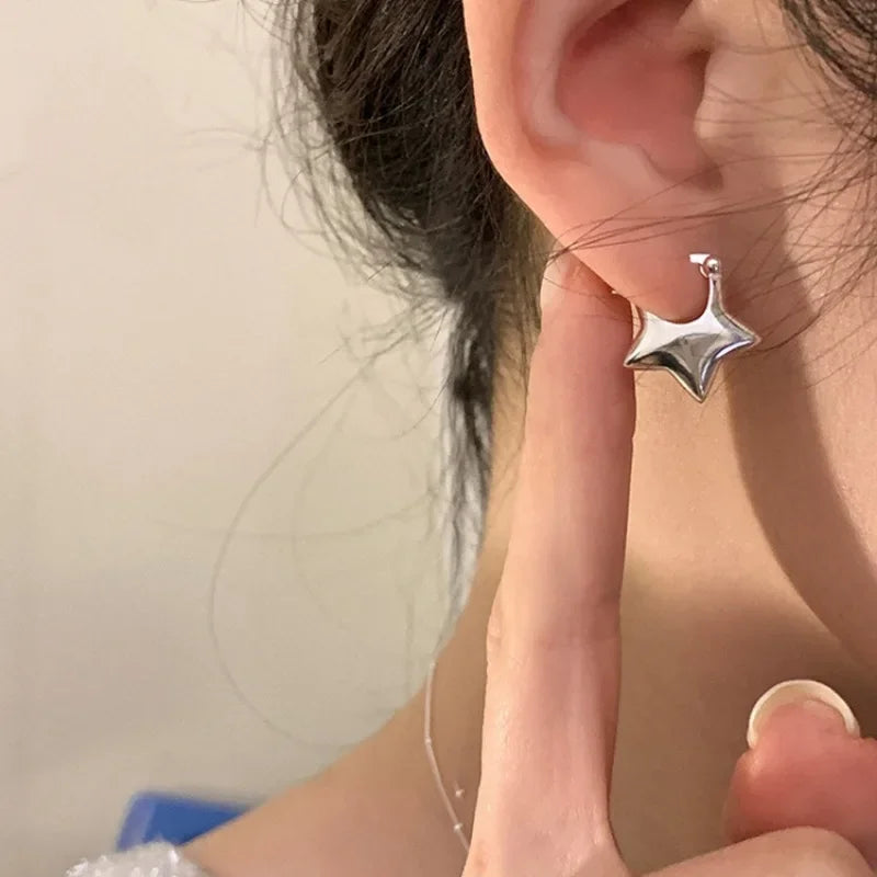 Classic Design Stereoscopic Pentagram Hoop Earrings Personality Charm Star Stud Earrings for Women Girls Hip Hop Rock Jewelry